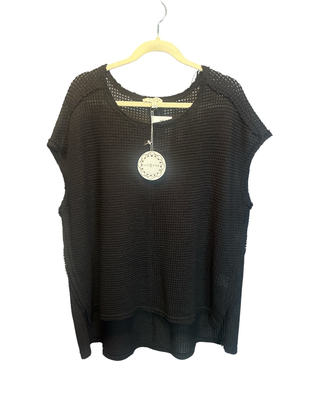 NWT Umgee Black Open-Knit Cap Sleeve Tunic Top (007)